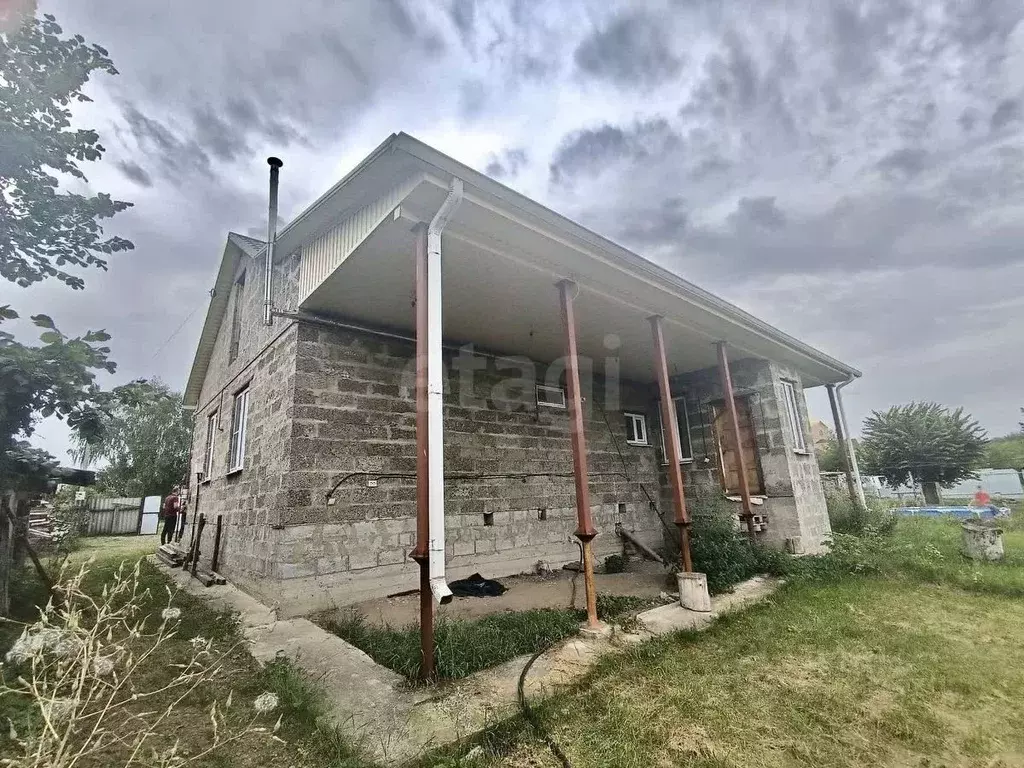 Дом в Белгородская область, Алексеевский муниципальный округ, с. ... - Фото 0