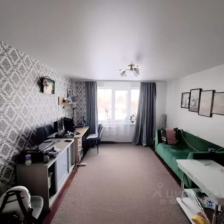 3-к кв. Свердловская область, Екатеринбург ул. Пехотинцев, 9 (56.6 м) - Фото 1