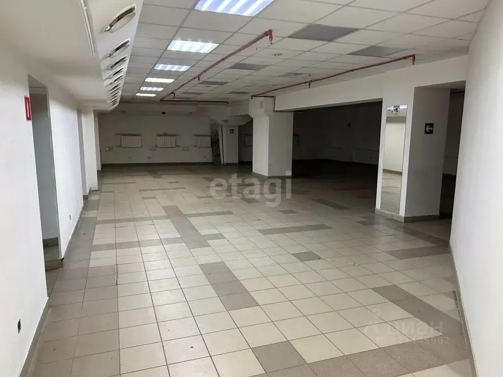 Торговая площадь в Свердловская область, Нижний Тагил Садовая ул., 21 ... - Фото 1