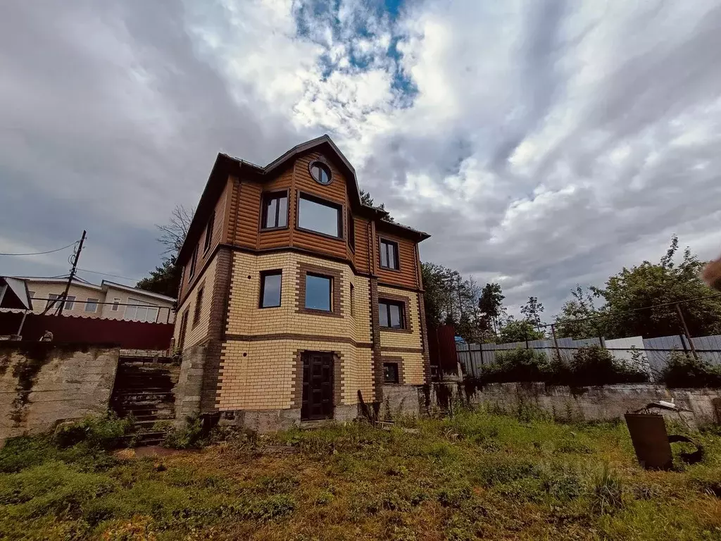 Коттедж в Челябинская область, Трехгорный ул. Космонавтов, 30 (300 м) - Фото 2