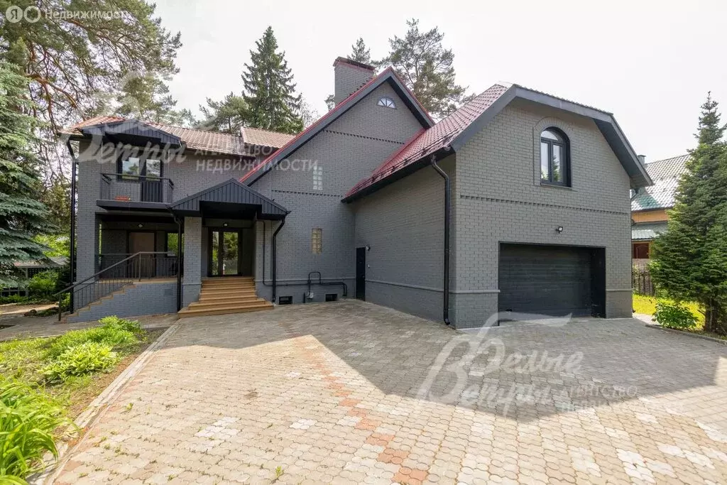 Дом в Москва, НАО, район Коммунарка, деревня Милорадово (370 м) - Фото 1