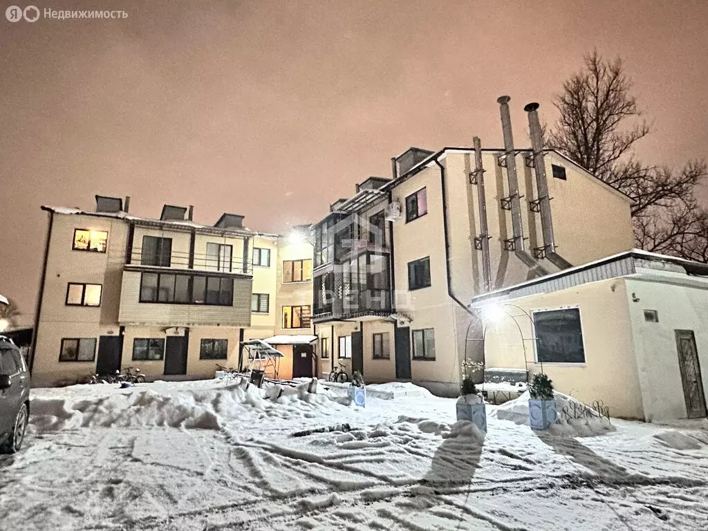 1-комнатная квартира: Санкт-Петербург, территория Сергиево, улица ... - Фото 1