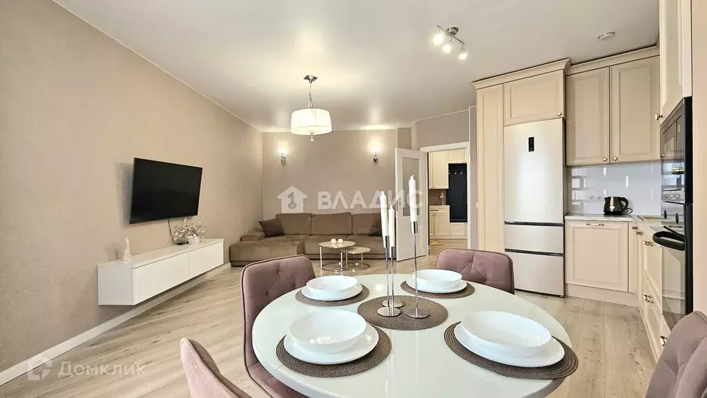 Продаётся 2-к квартира, 59.7 м - Фото 0