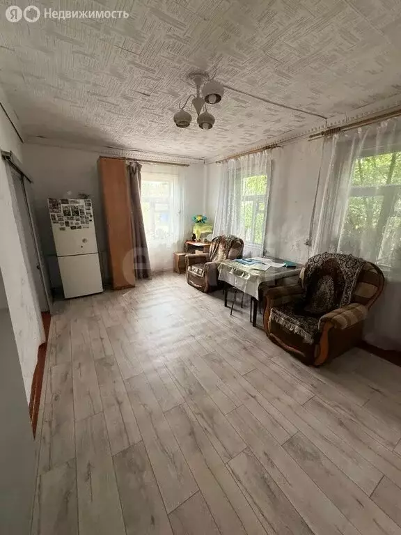 Дом в Улан-Удэ, микрорайон Новая Комушка, Барнаульская улица (32 м) - Фото 2