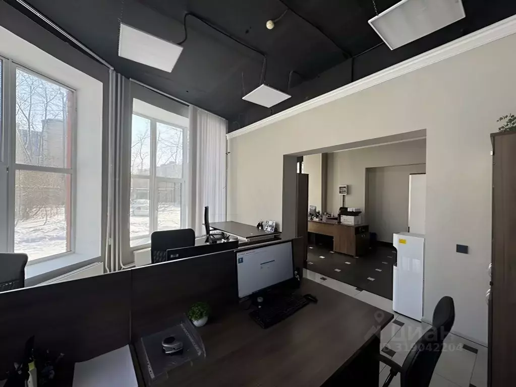 Офис в Тюменская область, Тюмень ул. Малыгина, 59 (49 м) - Фото 1