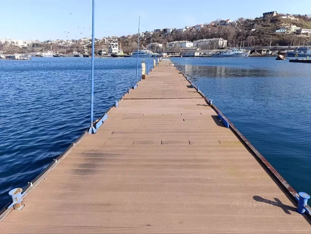 Участок в Севастополь ул. Портовая, 11 (27.0 сот.) - Фото 1