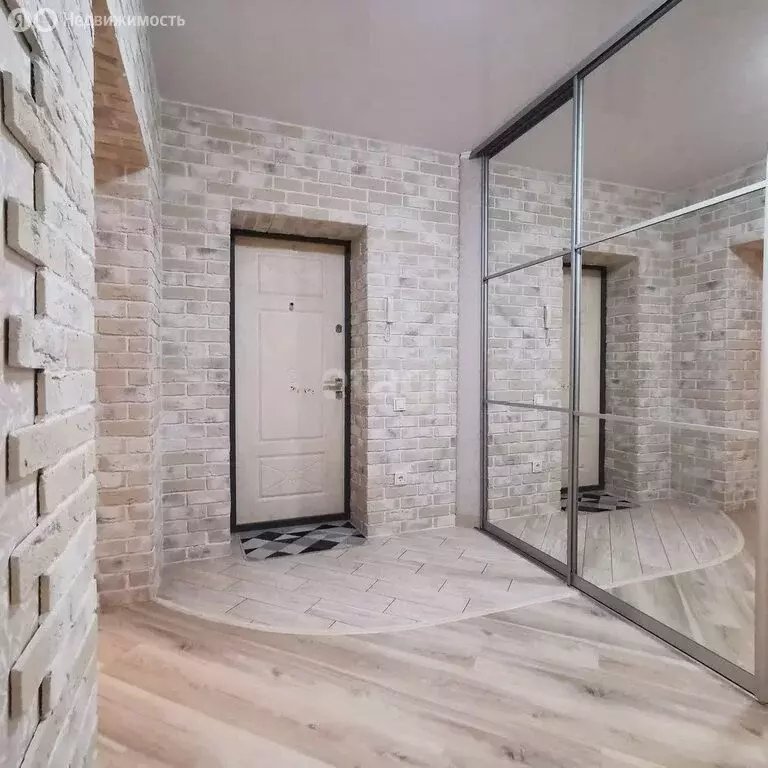 2-комнатная квартира: Тамбов, улица Августа Бебеля, 6к3 (65.9 м) - Фото 0