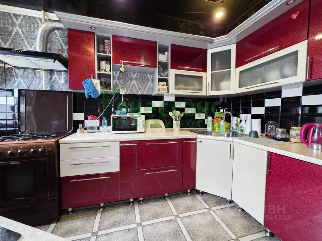 3-к кв. Брянская область, Брянск ул. Металлистов, 20 (67.3 м) - Фото 2