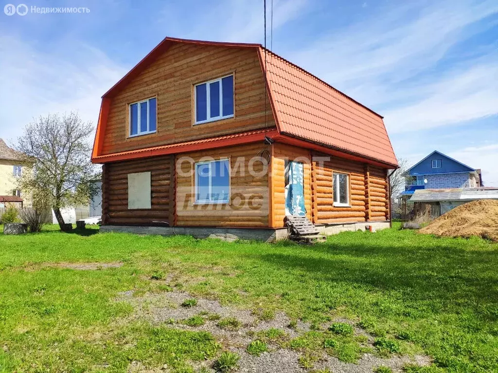 Дом в Ярославский муниципальный округ, деревня Зверинцы, 6 (163 м) - Фото 1