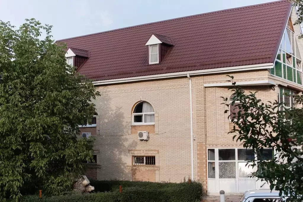 Дом в Ставропольский край, Ставрополь ул. Герцена, 112А (500 м) - Фото 1