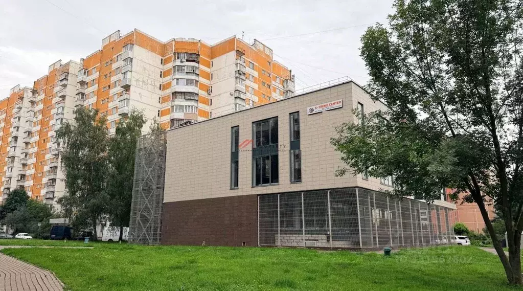 Торговая площадь в Москва ул. Бунинская Аллея, 13 (740 м) - Фото 1