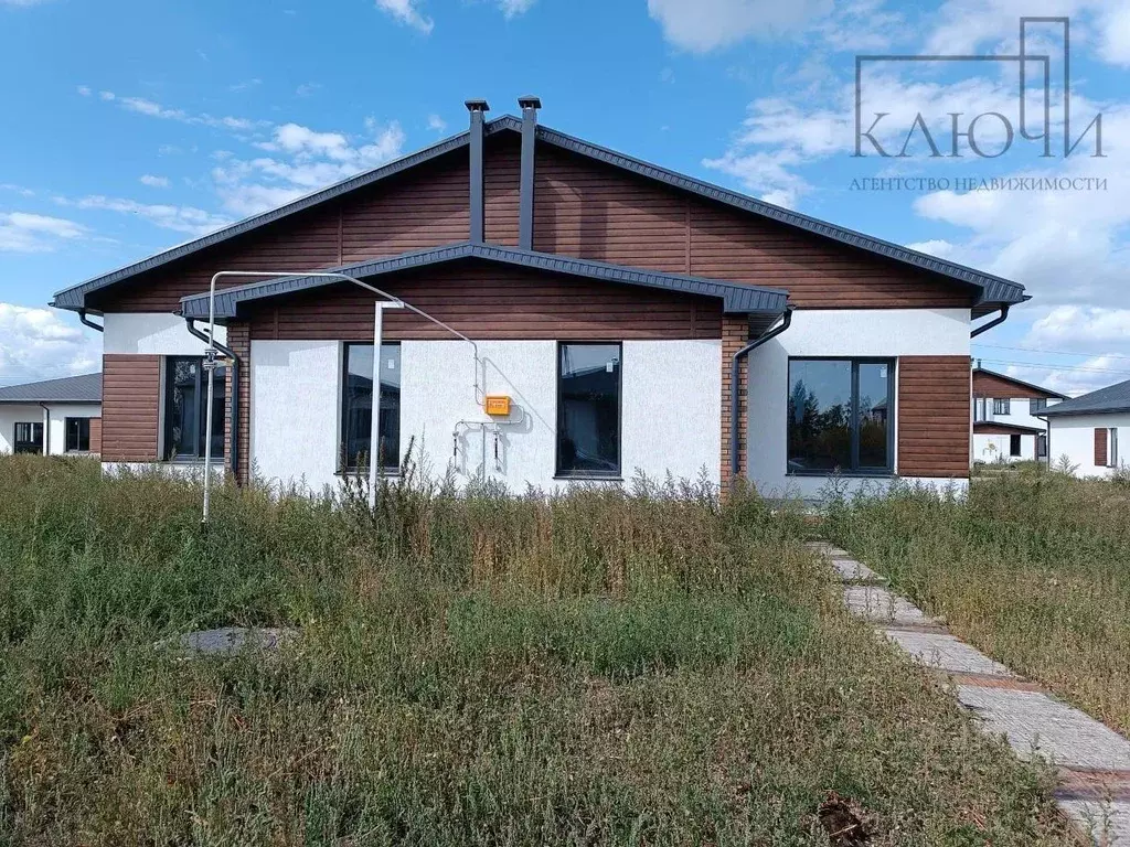Таунхаус в Челябинская область, Магнитогорск ул. Монастырская (75 м) - Фото 1