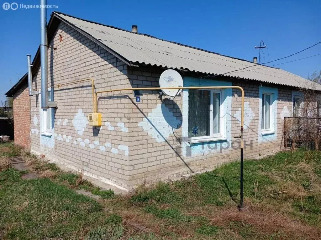 Дом в Челябинская область, Троицкий муниципальный округ, посёлок ... - Фото 1