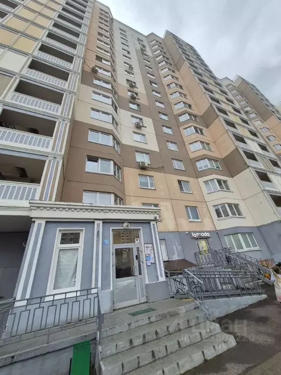 Студия Московская область, Домодедово Южный мкр, ул. Курыжова, 32 ... - Фото 1