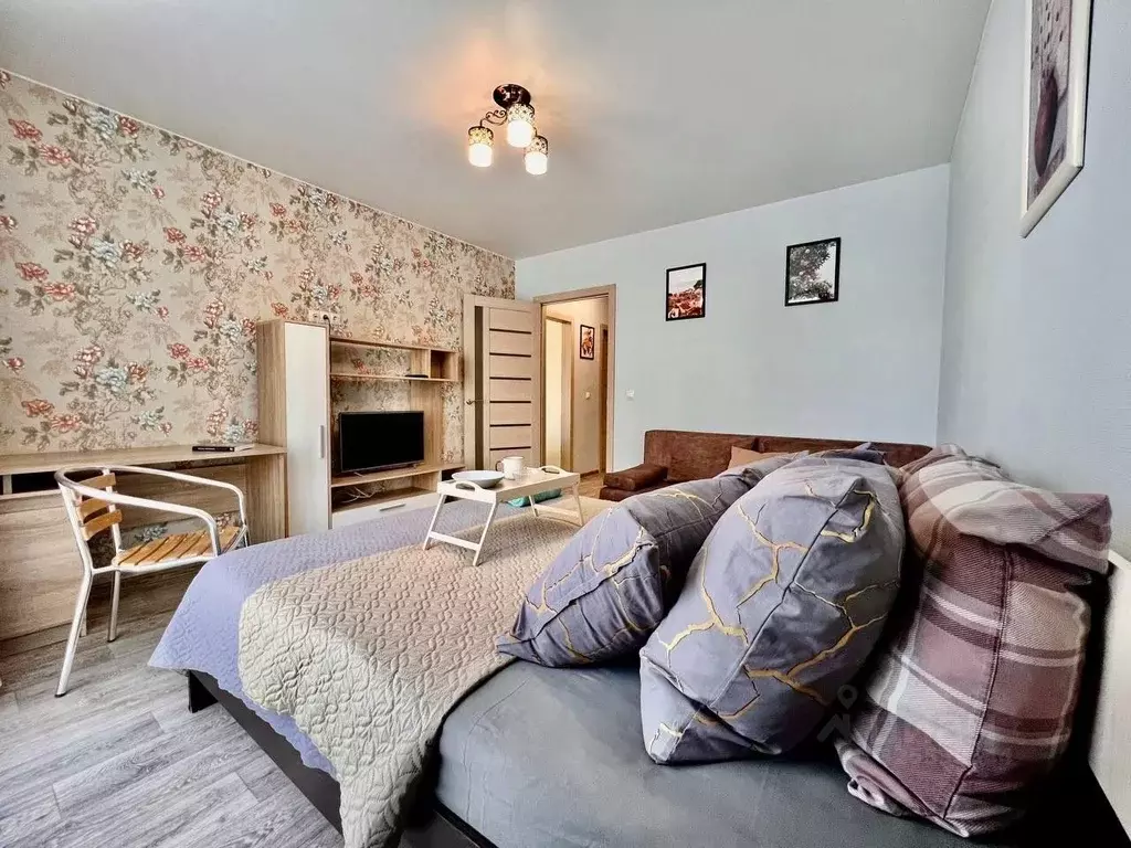 1-к кв. Тюменская область, Тюмень ул. 50 лет Октября, 57Ак1 (40.0 м) - Фото 2