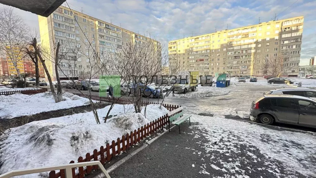 Комната Курганская область, Курган Заозерный жилрайон, 3-й мкр,  (9.3 ... - Фото 0