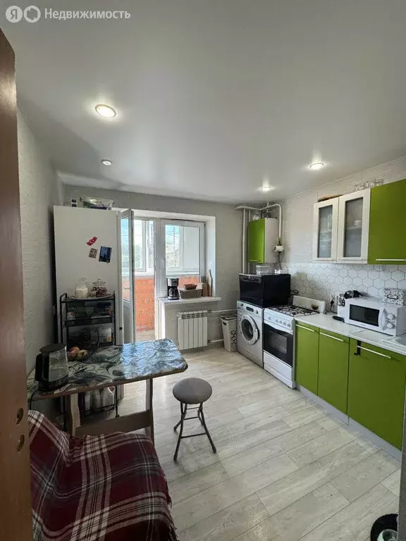 2-комнатная квартира: Волгоград, улица Нестерова, 16 (52 м) - Фото 1
