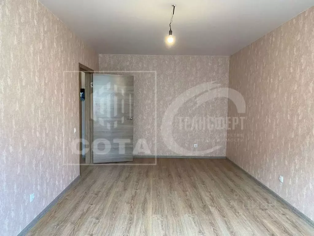 1-к кв. Воронежская область, Новоусманский район, пос. Отрадное ул. ... - Фото 2