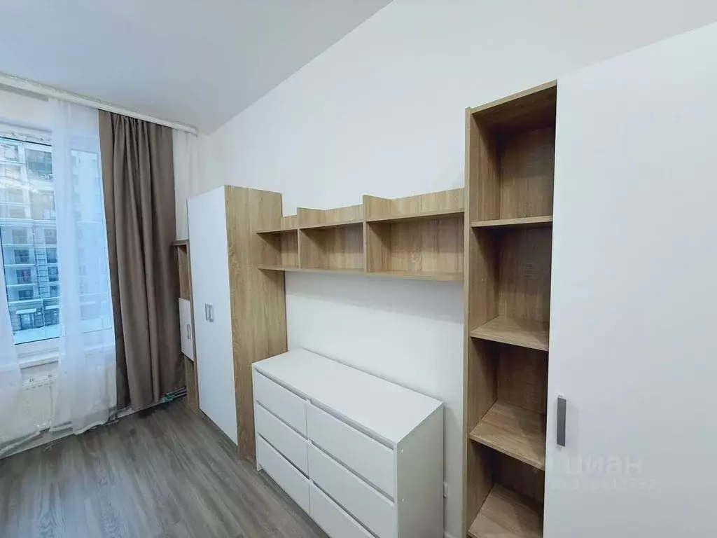 Студия Санкт-Петербург Октябрьская наб., 40 (22.0 м) - Фото 2