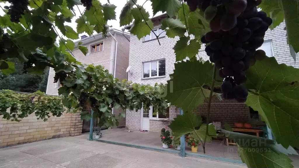 Дом в Ставропольский край, Ставрополь Авиационная ул., 57Ж (320 м) - Фото 2