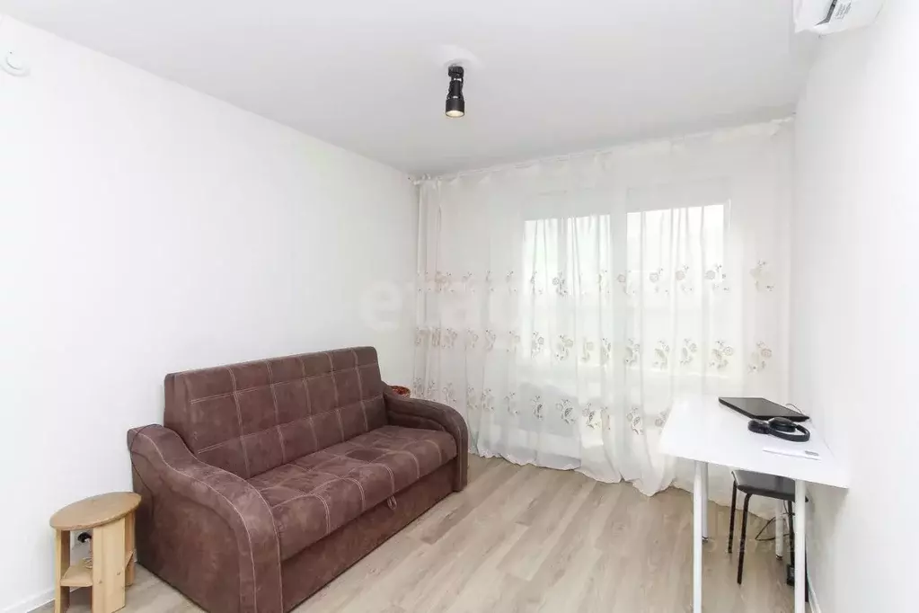 1-к кв. Тюменская область, Тюмень Полевая ул., 117к3 (36.9 м) - Фото 1