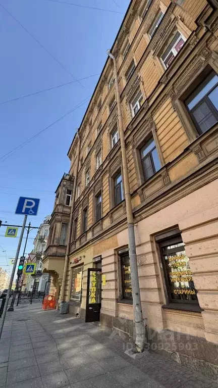 Комната Санкт-Петербург Суворовский просп., 20 (28.0 м) - Фото 1