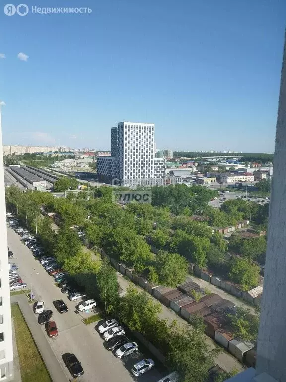 1-комнатная квартира: Тюмень, улица Ветеранов Труда, 9 (35 м) - Фото 2