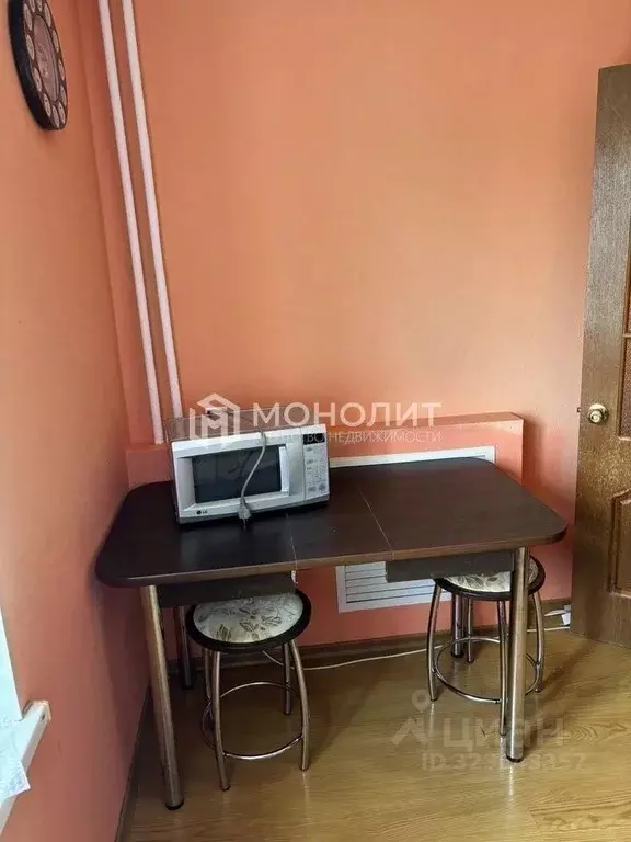 1-к кв. Белгородская область, Старый Оскол Жукова мкр, 43 (35.0 м) - Фото 2