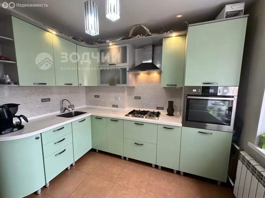 3-комнатная квартира: Чебоксары, улица Энтузиастов, 23 (69.6 м) - Фото 1