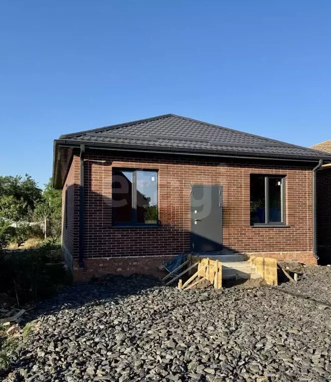 Дом в Ростовская область, Новочеркасск Войсковая ул., 67 (93 м) - Фото 1