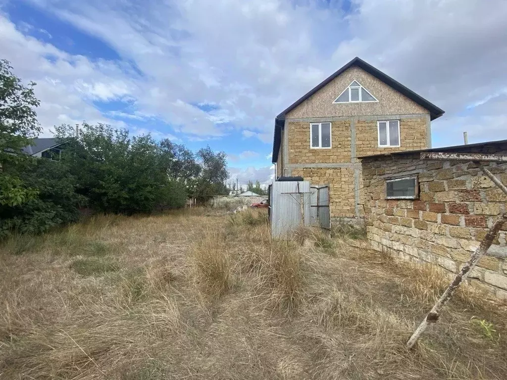 Дом в Крым, Кировское пгт ул. Розы Люксембург, 87 (117 м) - Фото 1