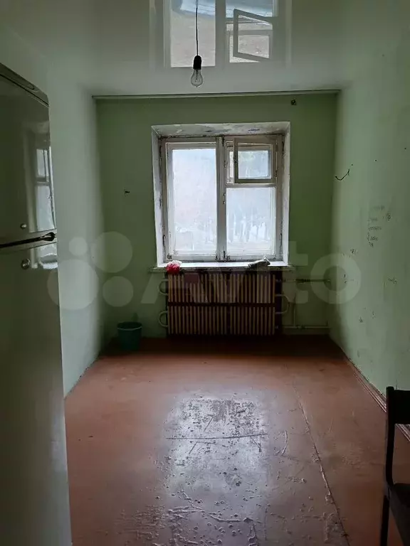 Комната 10 м в 5-к., 2/5 эт. - Фото 0