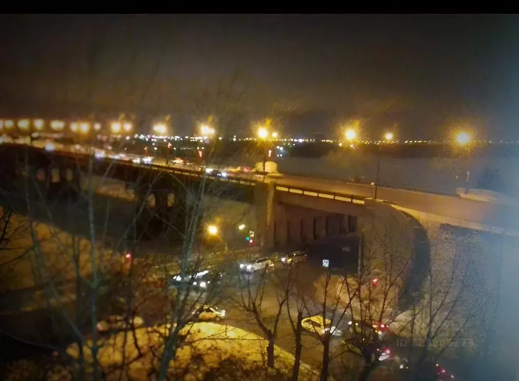 1-к кв. Омская область, Омск Ленинградская пл., 2 (30.0 м) - Фото 1