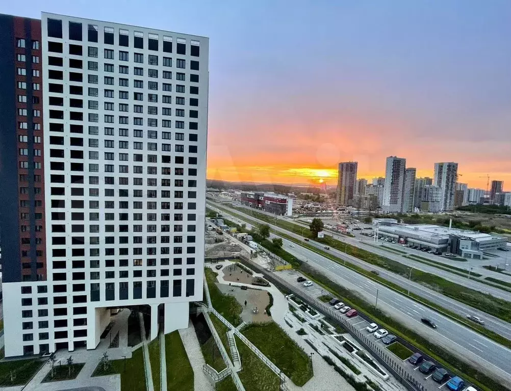 3-к. квартира, 73,1 м, 10/26 эт. - Фото 1