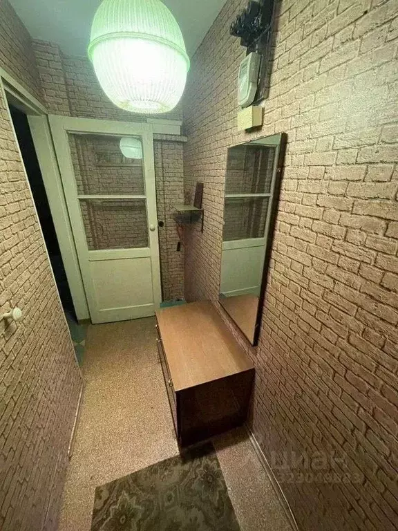 2-к кв. Белгородская область, Старый Оскол Первомайская ул., 21 (40.0 ... - Фото 1