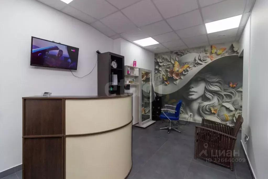 Помещение свободного назначения в Красноярский край, Красноярск ул. ... - Фото 1