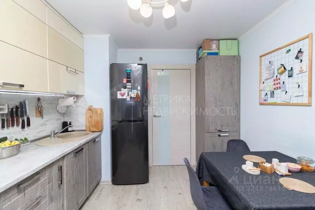 2-к кв. Тюменская область, Тюмень ул. Ю.-Р.Г. Эрвье, 30к3 (54.8 м) - Фото 1