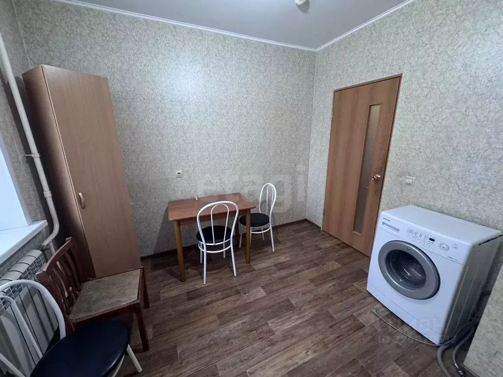 1-к кв. Тюменская область, Тюмень ул. Андрея Бушуева, 4 (42.0 м) - Фото 2