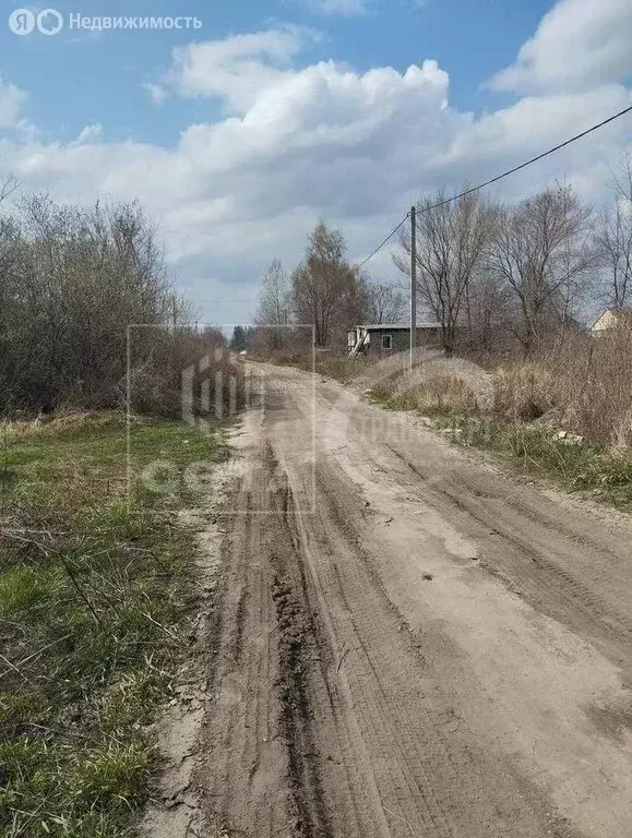 Участок в село Новая Усмань, улица Пятницкого (1189 м) - Фото 0