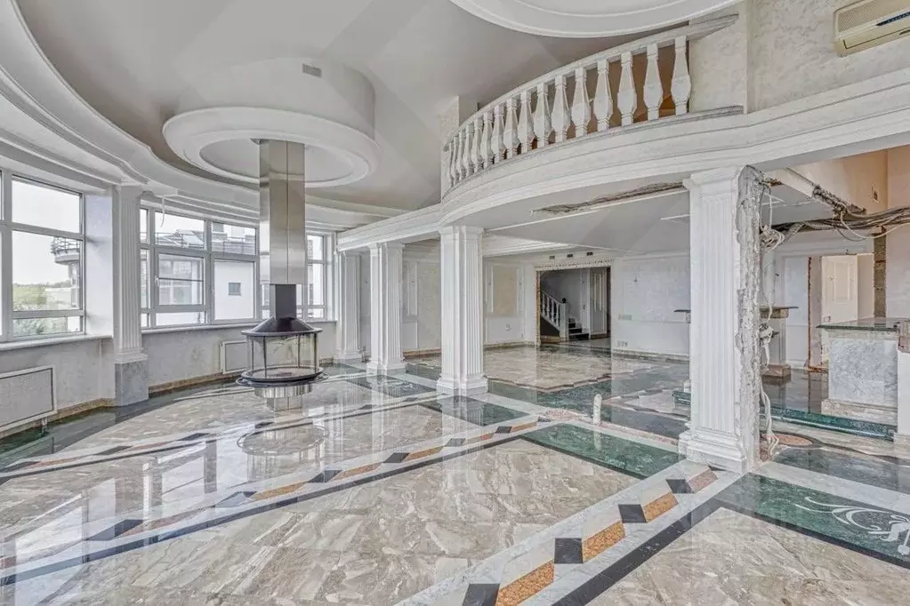 5-к кв. Москва Островной проезд, 1 (360.0 м) - Фото 1