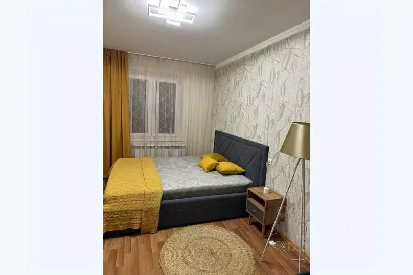 1-к кв. Татарстан, Елабуга 4/5 мкр, ул. Автомобилистов, 6 (52.0 м) - Фото 1