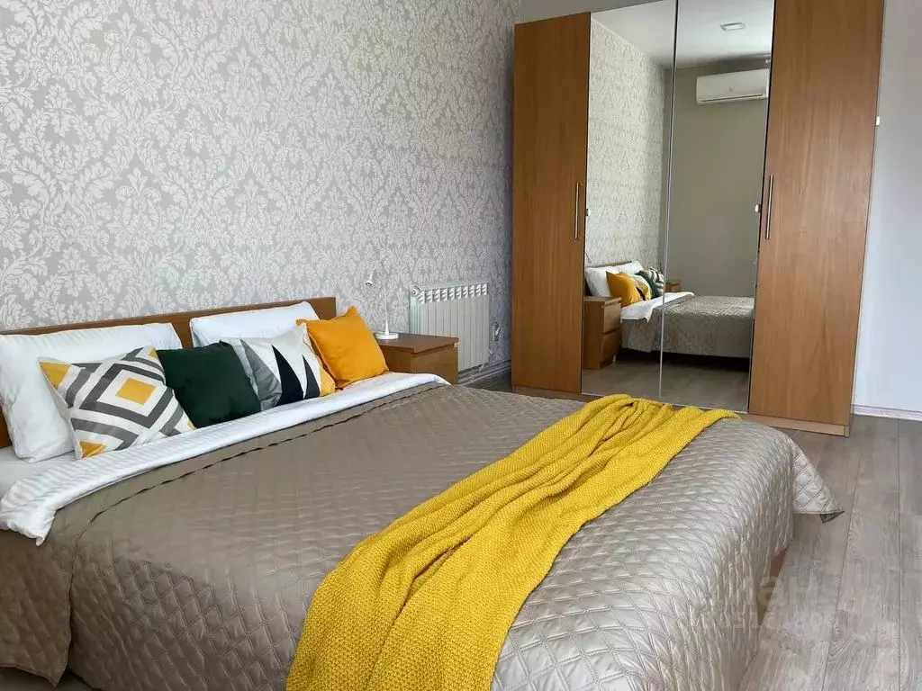 2-к кв. Татарстан, Казань ул. Сулеймановой, 3 (82.0 м) - Фото 1