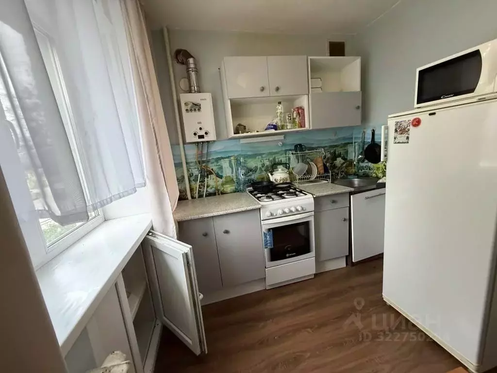 3-к кв. Тульская область, Новогуровский рп ул. Центральная, 23 (56.5 ... - Фото 2