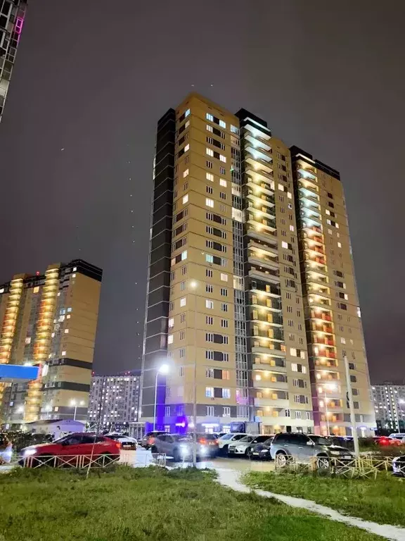 2-к кв. Тверская область, Тверь Оснабрюкская ул., 22 (65.5 м) - Фото 1