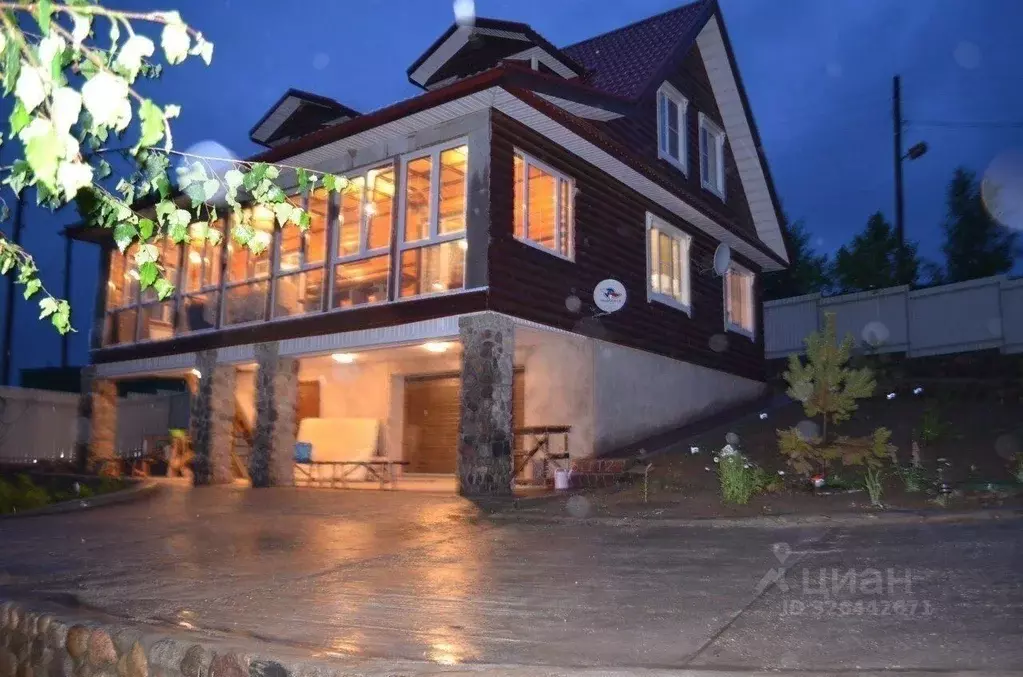 Дом в Тверская область, Осташковский муниципальный округ, д. Заборки  ... - Фото 1