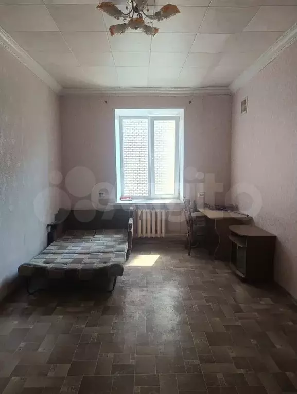 Комната 18 м в 1-к., 2/5 эт. - Фото 0