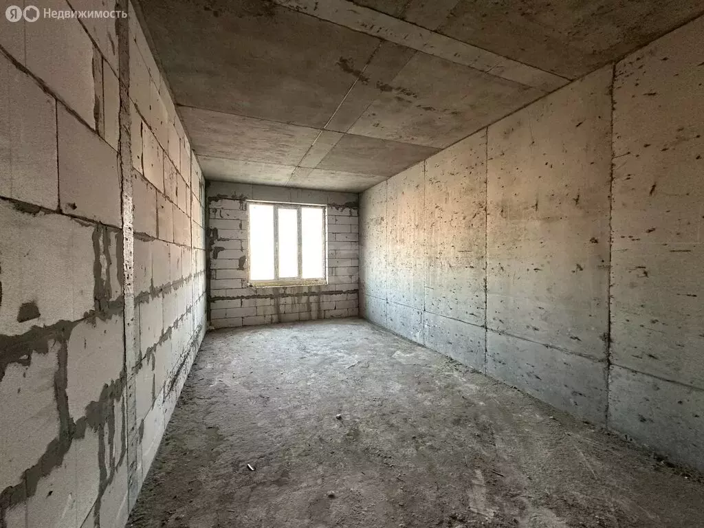 3-комнатная квартира: Махачкала, проспект Насрутдинова, 30 (115 м) - Фото 1