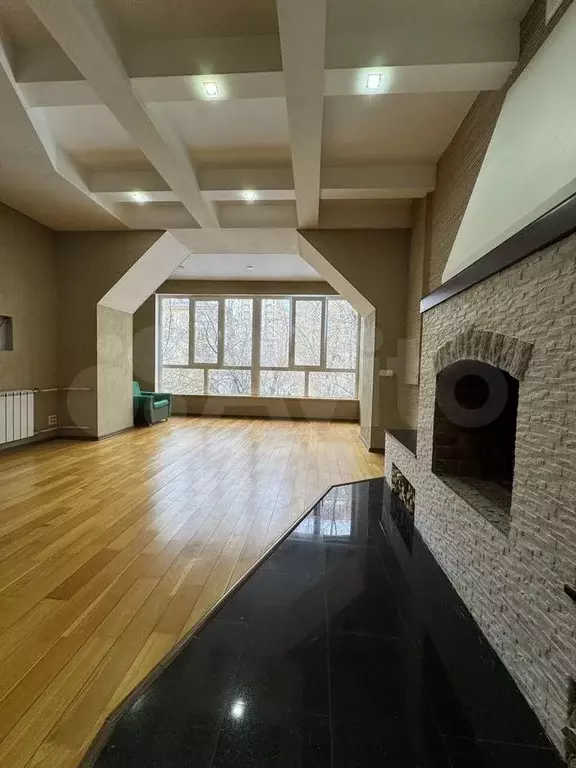 2-к. квартира, 70,5 м, 2/6 эт. - Фото 1