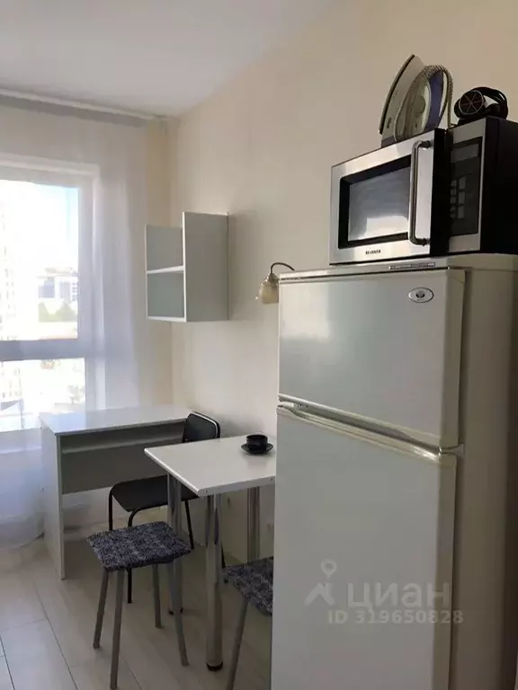 1-к кв. Свердловская область, Екатеринбург ул. Юмашева, 6 (20.0 м) - Фото 0