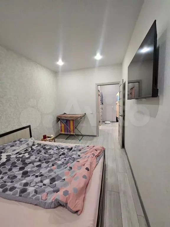1-к. квартира, 45 м, 3/3 эт. - Фото 1